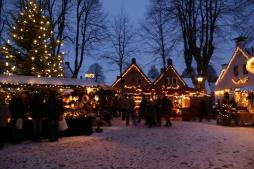 Weihnachtsmarkt im Festungsdorf Bourtange