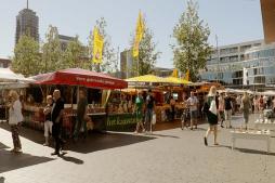 zum Vergrößern hier klicken Enschede - Fisch- & Käsemarkt