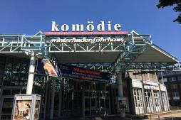 Komödie Winterhuder Fährhaus - Höchste Zeit!